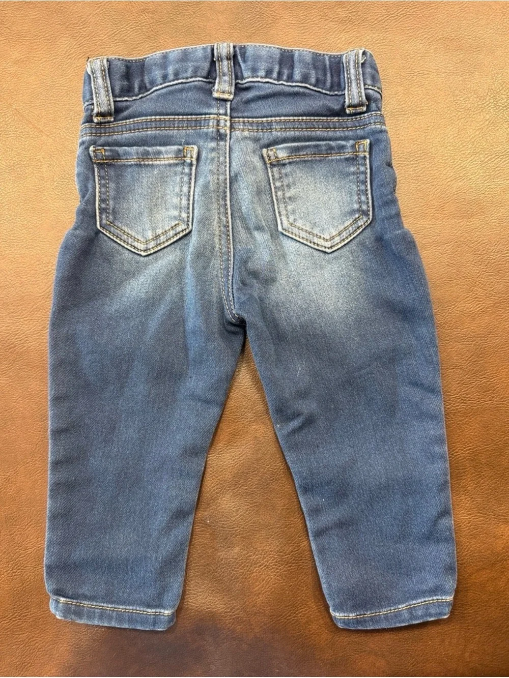 Bundle of 6 18 months boys pants.